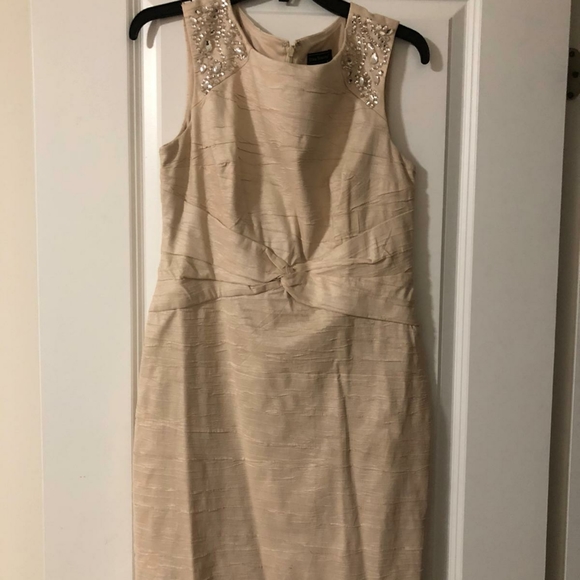 Ladies clothes - Picture 6 of 7